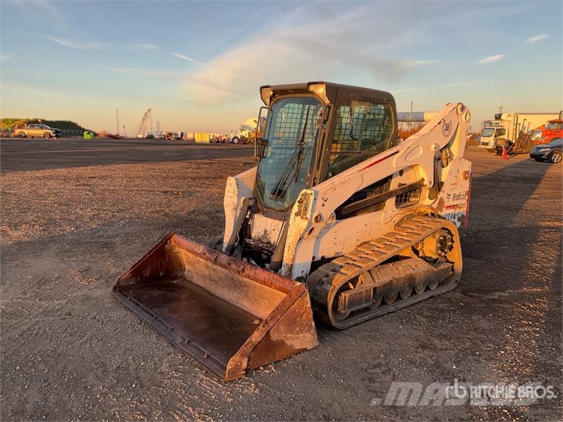 Bobcat T740 Мини-погрузчики