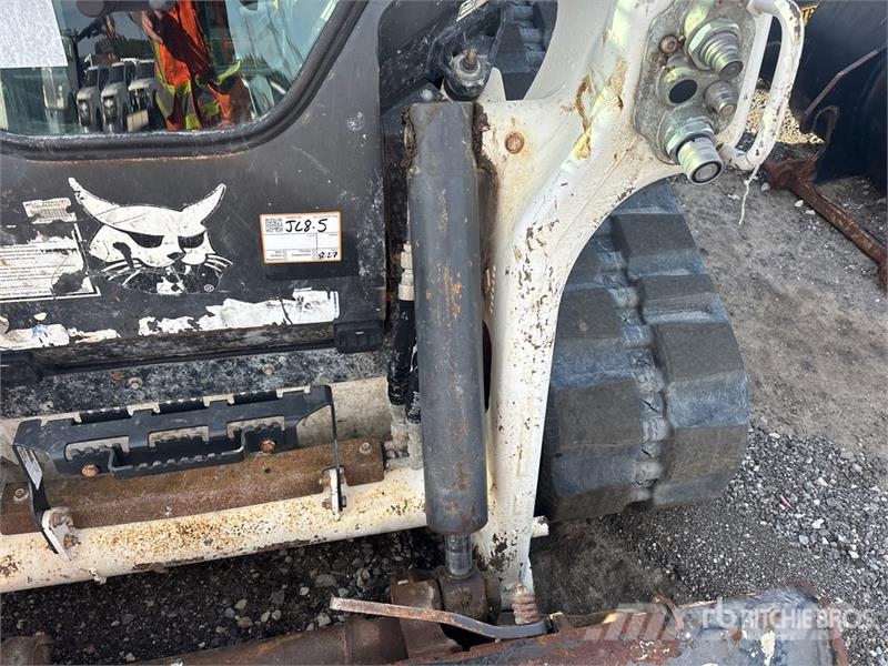 Bobcat T76 Kompaktlaadurid