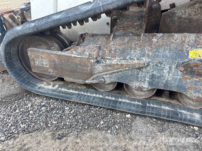 Bobcat T76 Kompaktlaadurid