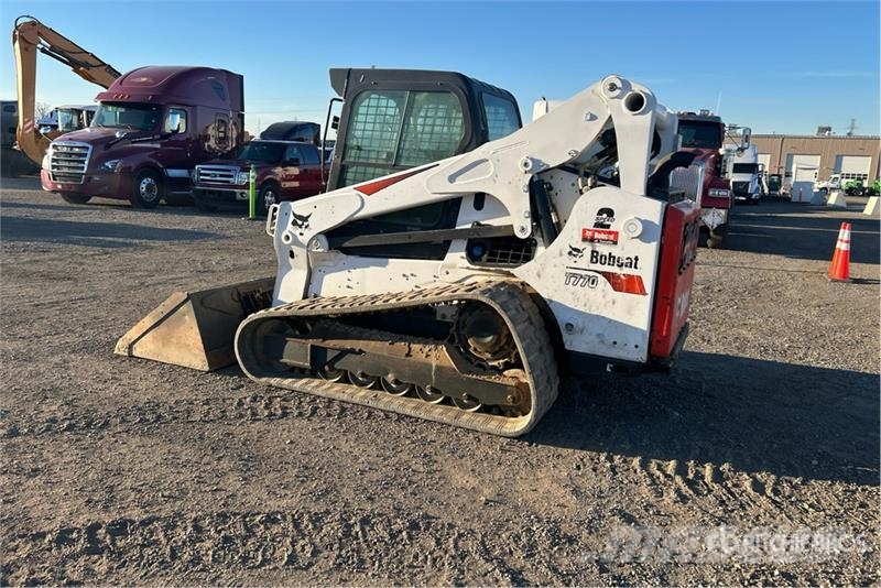 Bobcat T770 Мини-погрузчики