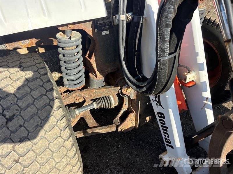Bobcat Toolcat 4x4 Utility Vehicle Arbeitsfahrzeuge