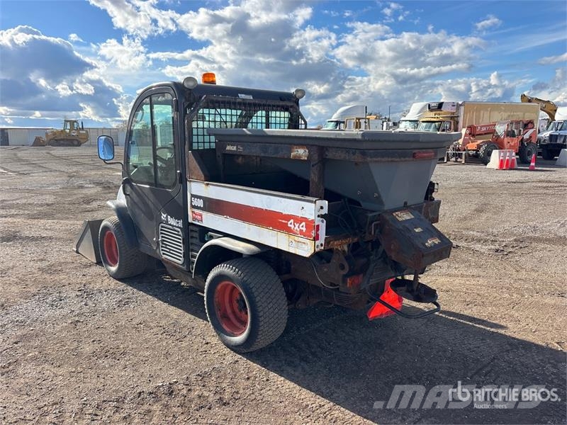 Bobcat Toolcat 4x4 Utility Vehicle Arbeitsfahrzeuge