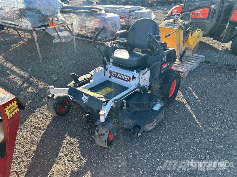 Bobcat ZT3000 Zero-Turn Lawn Mower ركوب الحشائش