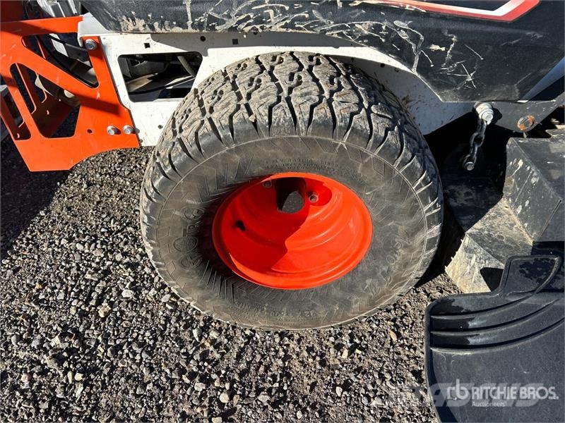 Bobcat ZT3000 Zero-Turn Lawn Mower ركوب الحشائش