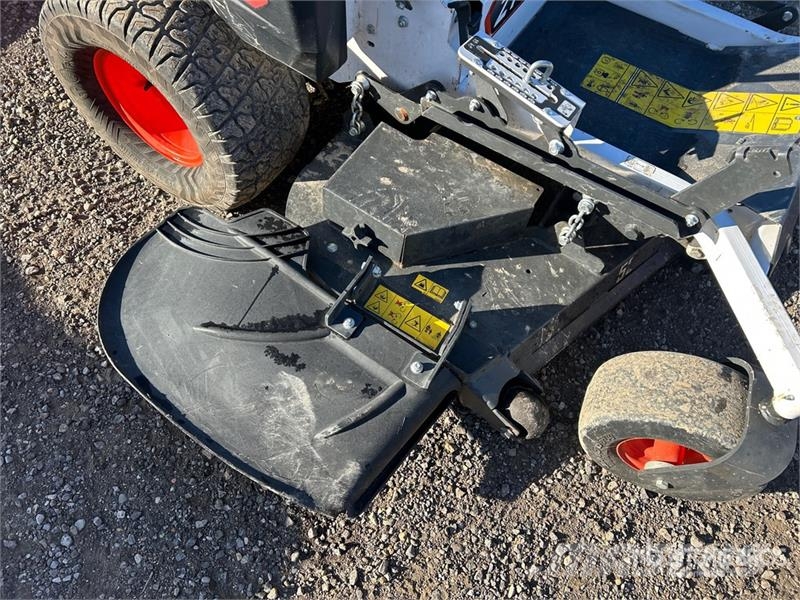 Bobcat ZT3000 Zero-Turn Lawn Mower ركوب الحشائش