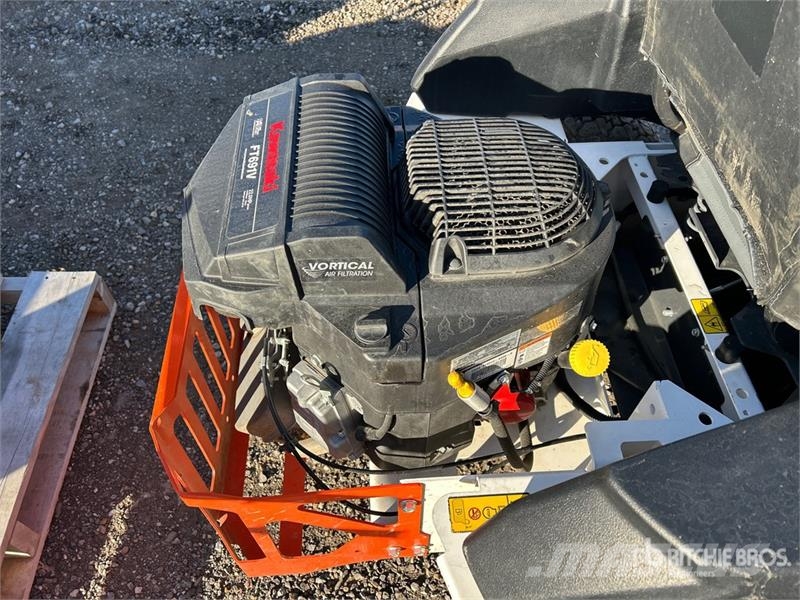 Bobcat ZT3000 Zero-Turn Lawn Mower ركوب الحشائش