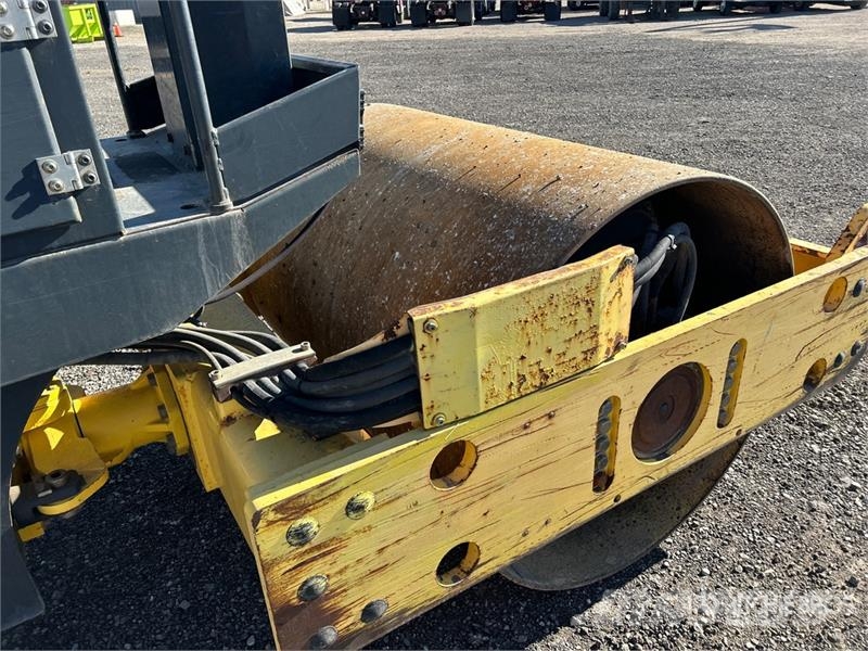 Bomag BW145DH-40 Smooth Drum Compactor Vienvalča grunts veltņi
