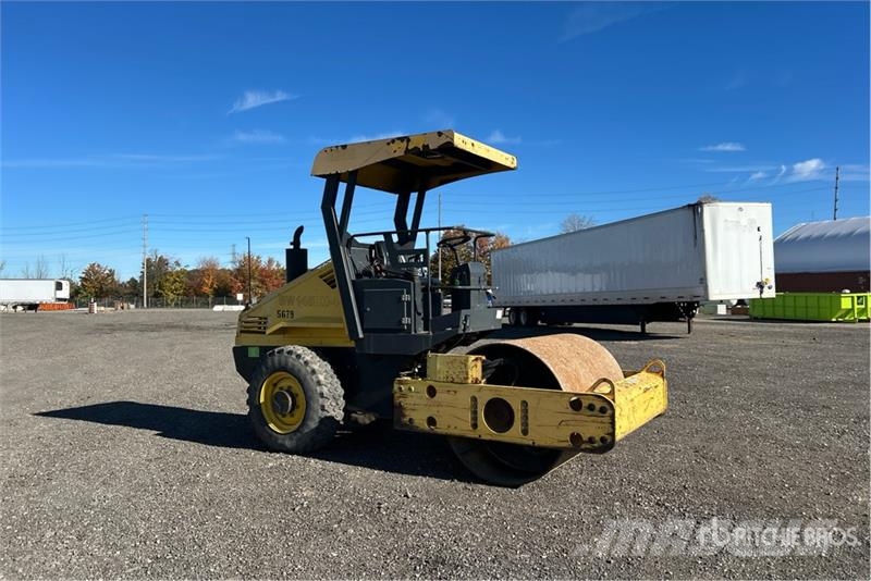 Bomag BW145DH-40 Smooth Drum Compactor Vienvalča grunts veltņi
