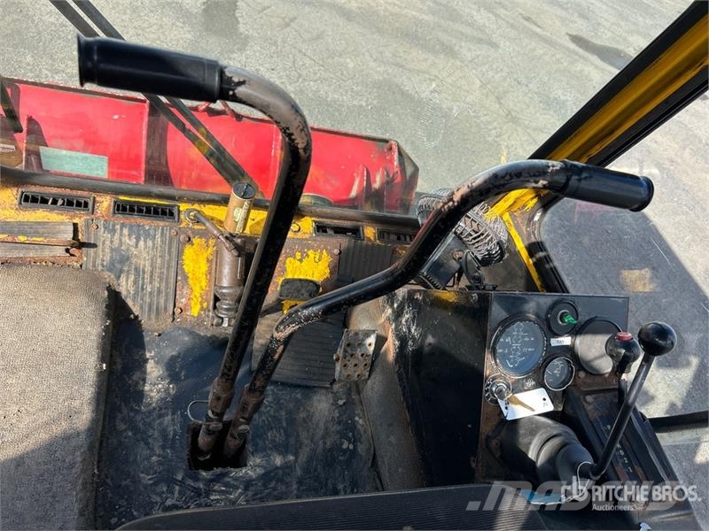 Bombardier SW48 Sidewalk Plow Drugi deli