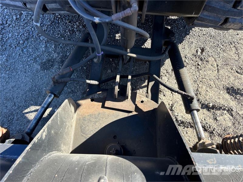 Bombardier SW48 Sidewalk Plow Ostatní komponenty