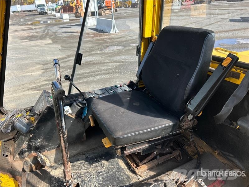 Bombardier SW48 Sidewalk Plow Drugi deli