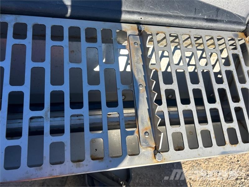 Boss Snow Rator Sidewalk Plow Drugi deli