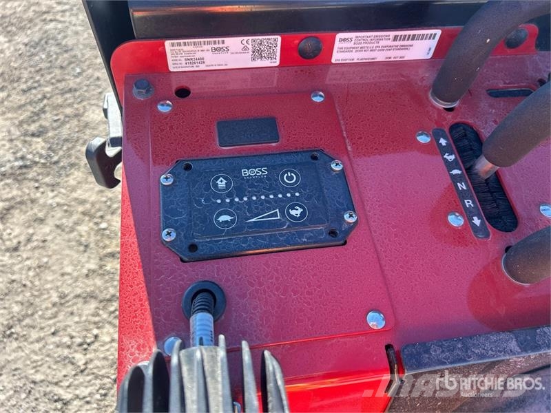 Boss Snow Rator Sidewalk Plow Drugi deli
