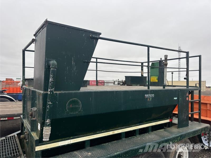 Bowie HYSDR11000TR 11000 gal Hydroseeder Other components
