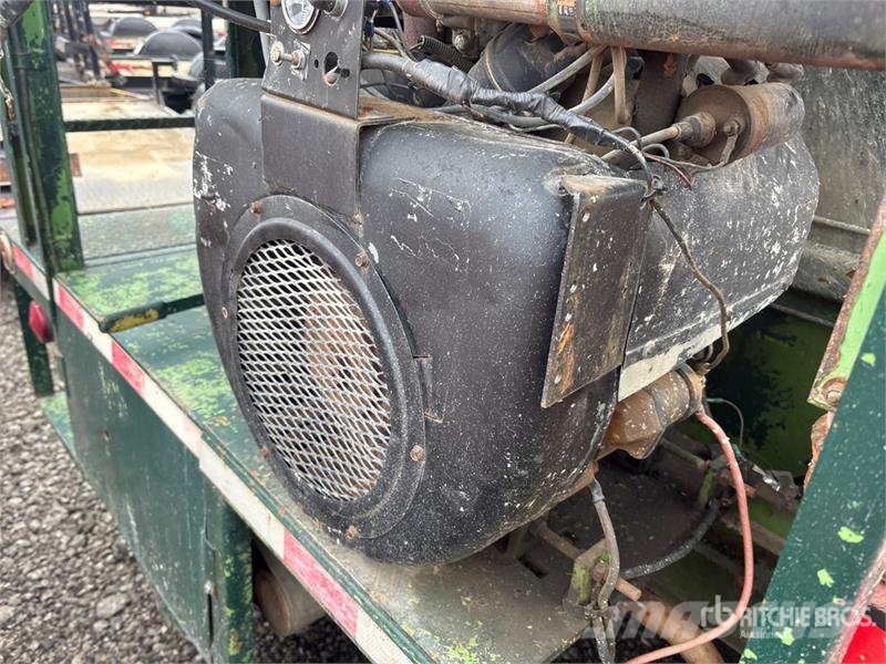 Bowie HYSDR11000TR 11000 gal Hydroseeder Other components