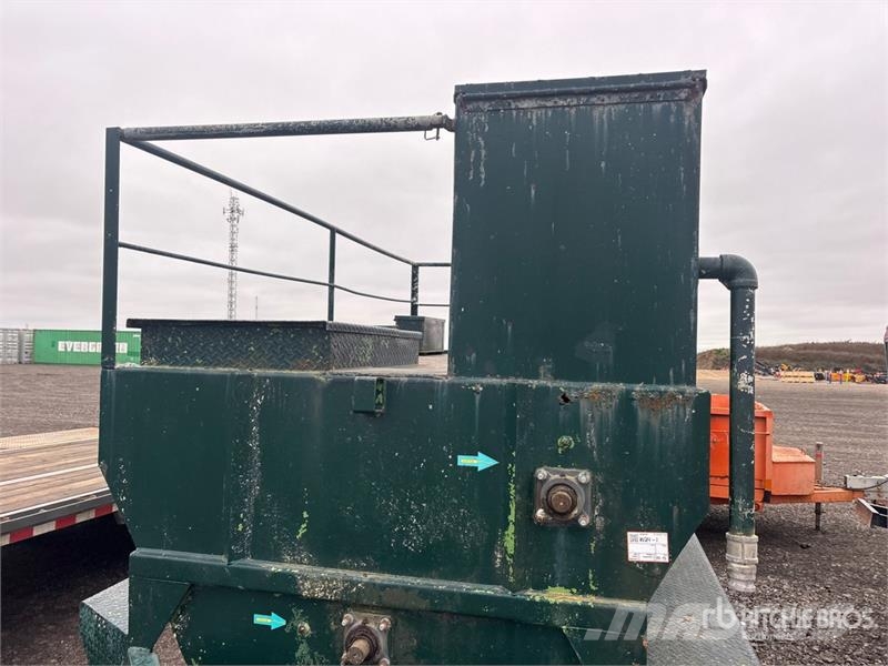 Bowie HYSDR11000TR 11000 gal Hydroseeder Other components