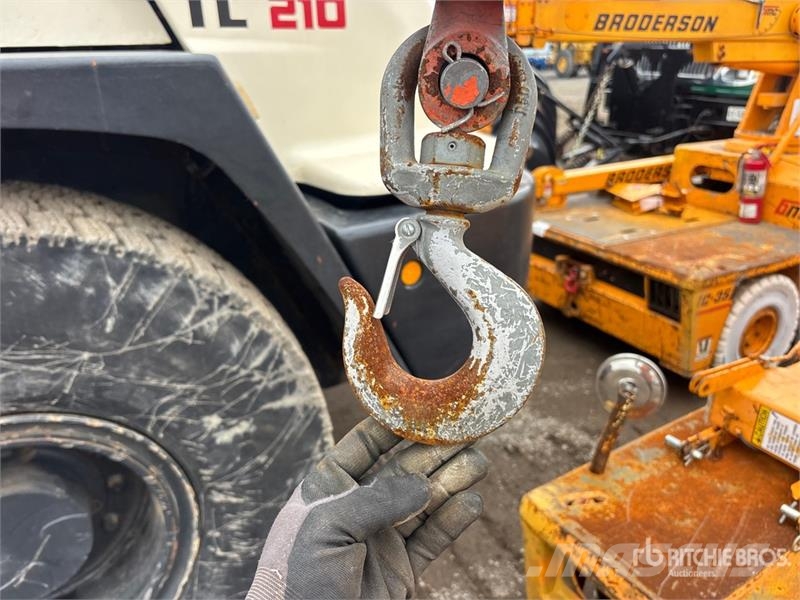 Broderson IC-35-2B 8000 lb 4x2 Carry Deck Crane Другие грузоподъемные машины
