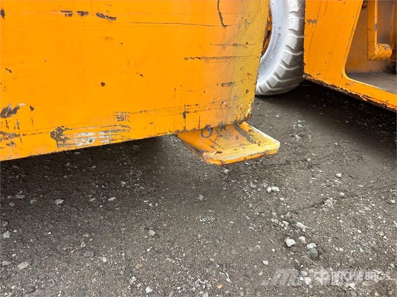 Broderson IC-35-2B 8000 lb 4x2 Carry Deck Crane Другие грузоподъемные машины