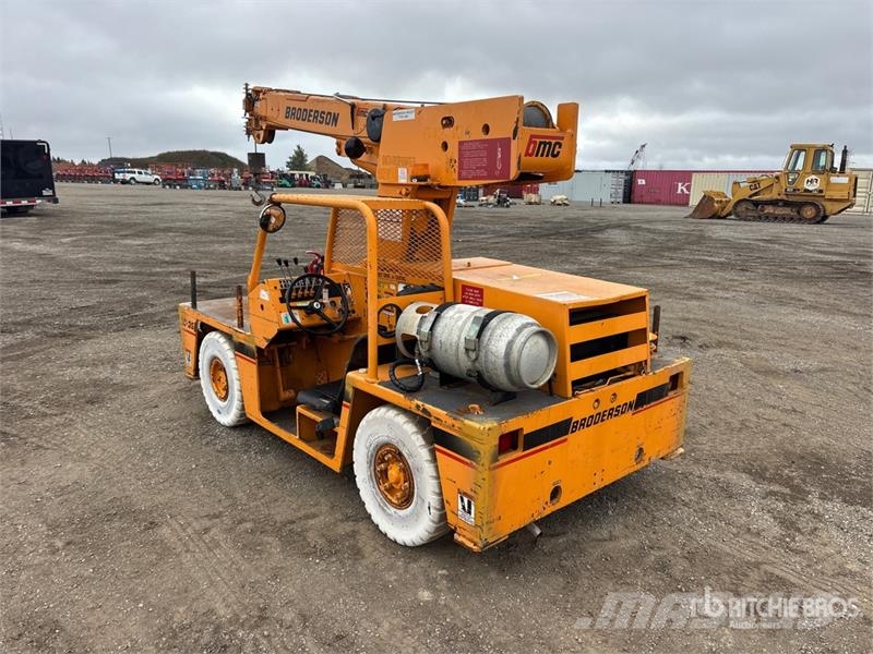 Broderson IC-35-2B 8000 lb 4x2 Carry Deck Crane Другие грузоподъемные машины