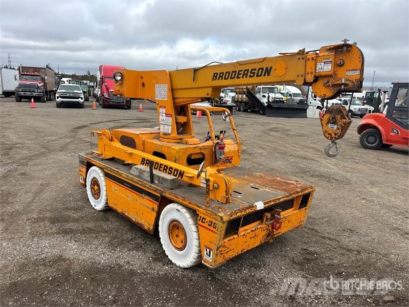 Broderson IC-35-2C 8000 lb 4x2 Carry Deck Crane Other cranes
