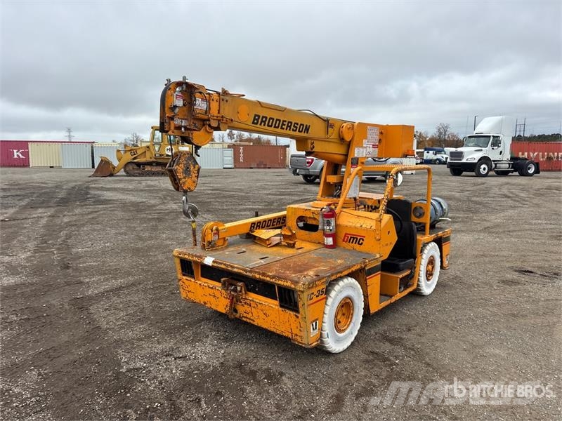 Broderson IC-35-2C 8000 lb 4x2 Carry Deck Crane Other cranes
