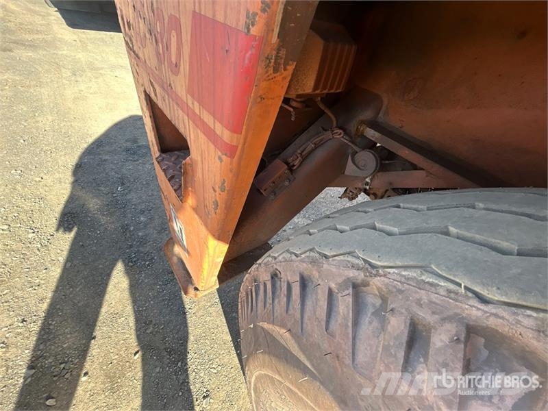 Broderson IC-80-3G 18000 lb 4x4 Carry Deck Crane Otras máquinas de elevación