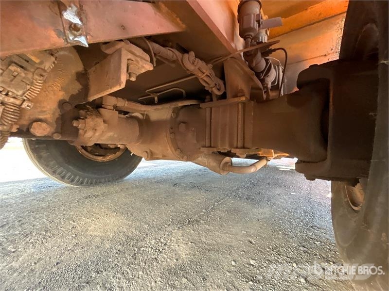 Broderson IC-80-3G 18000 lb 4x4 Carry Deck Crane Otras máquinas de elevación