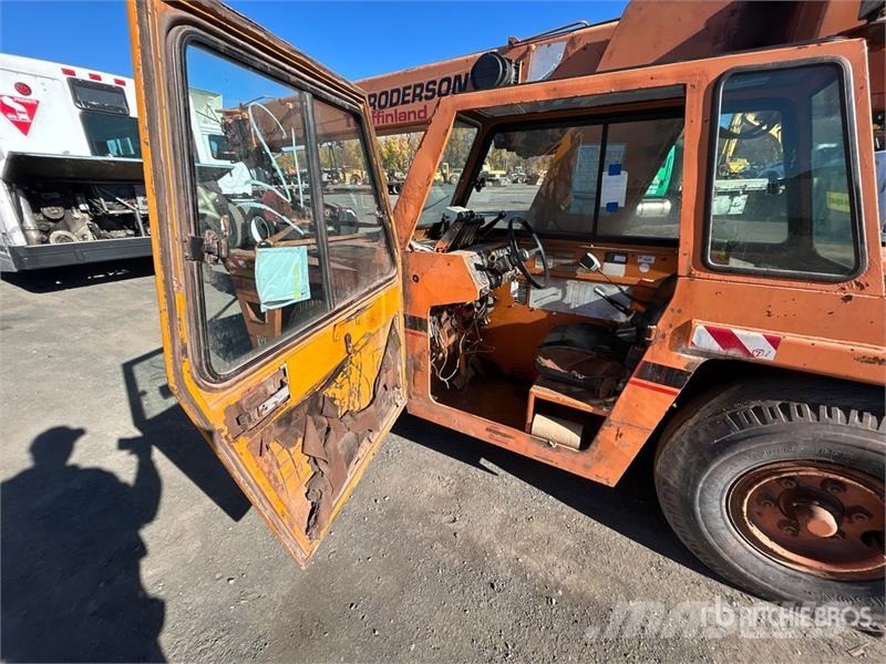 Broderson IC-80-3G 18000 lb 4x4 Carry Deck Crane Otras máquinas de elevación