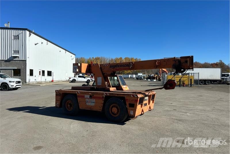 Broderson IC-80-3G 18000 lb 4x4 Carry Deck Crane Otras máquinas de elevación