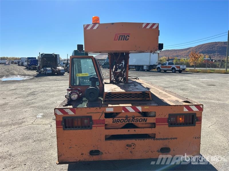 Broderson IC-80-3G 18000 lb 4x4 Carry Deck Crane Otras máquinas de elevación