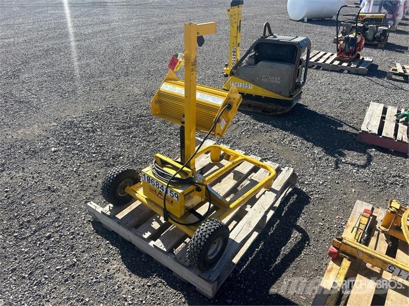 Bulldog BD-1000MH Work Lights Sonstige Baumaschinen