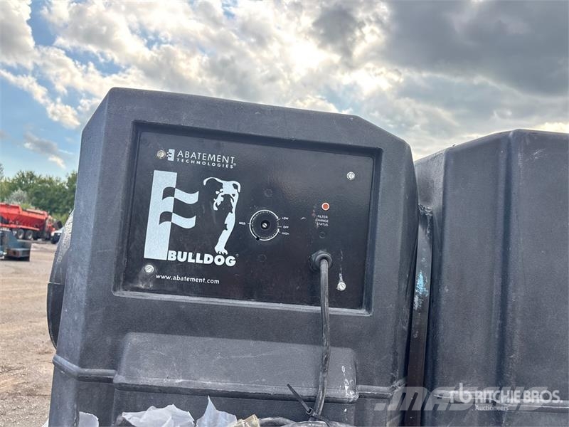 Bulldog BD2KLV Negative Air Scrubber مكونات أخرى