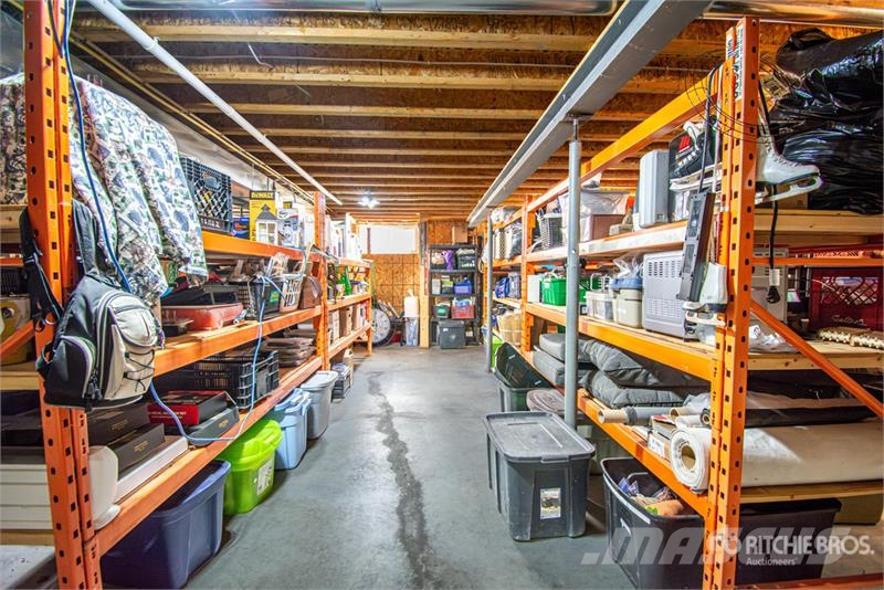 Burgessville, ON 385432 Highway 59 114.28 +/- Acre Kmetijstvo - drugo