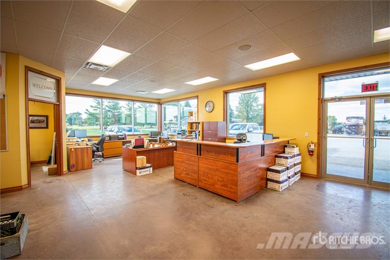 Burgessville, ON 385432 Highway 59 114.28 +/- Acre Kmetijstvo - drugo