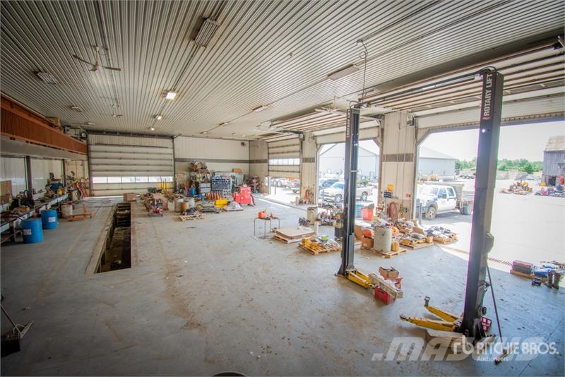 Burgessville, ON 385432 Highway 59 114.28 +/- Acre Kmetijstvo - drugo