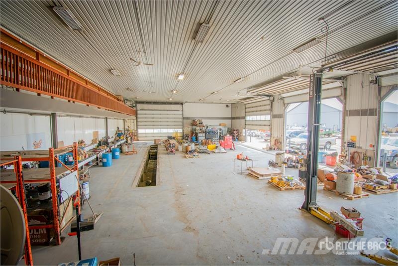 Burgessville, ON 385432 Highway 59 114.28 +/- Acre Kmetijstvo - drugo