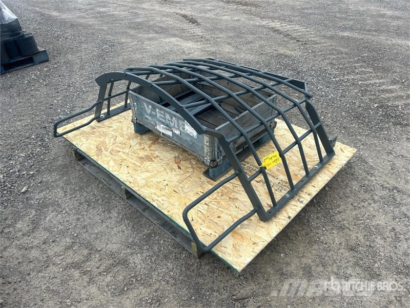 Cab Window Guard - Fits Volvo L150 Drugi deli