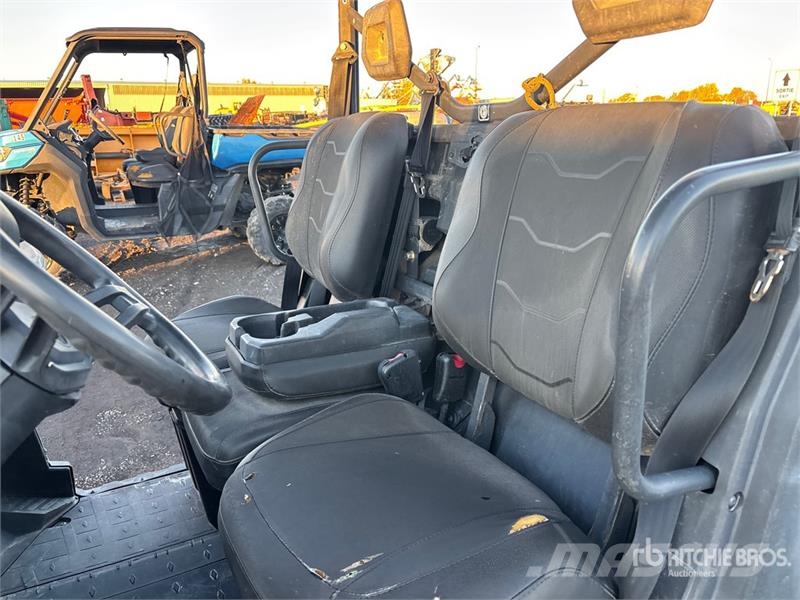 Can-am Defender XT 4x4 Utility Vehicle (Inoperable) 多用途機械