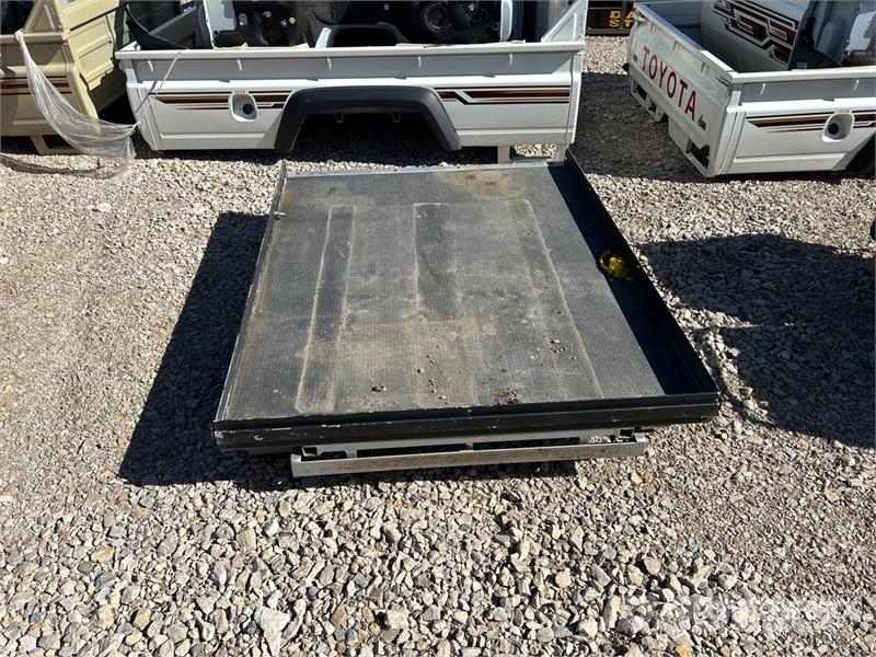 Cargo Glide 64 x 48 in Slide Out Truck Bed Tray Ostale kargo komponente