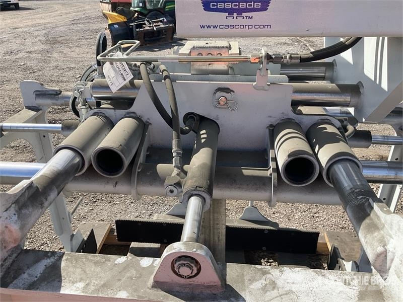 Cascade 5C-LPF-F Hydraulic Forklift Carton Clamp Attachmen معدات البناء - غير ذلك