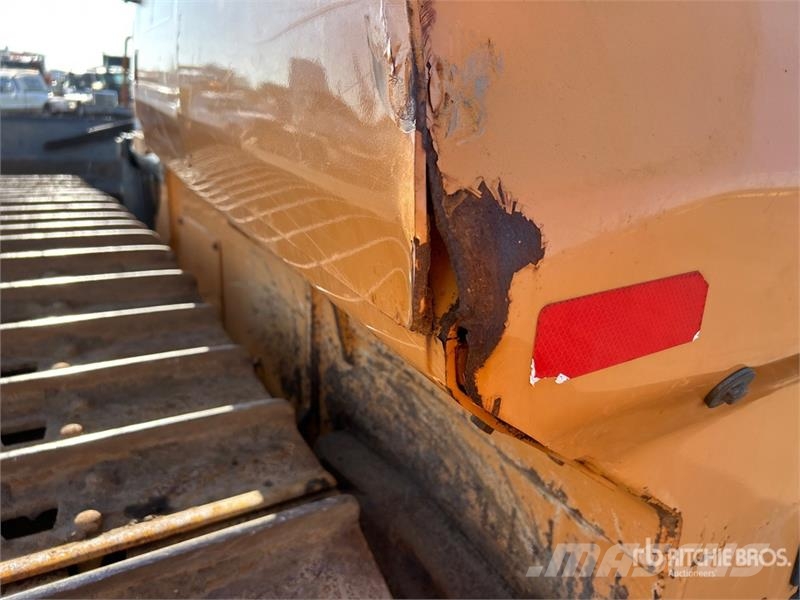 CASE 2050M LGP Bulldozer