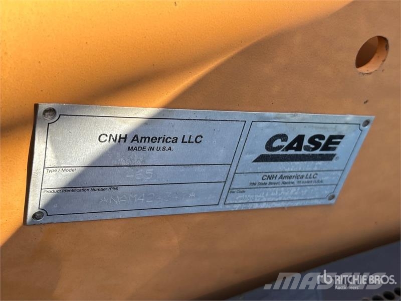 CASE 465 Series 3 Skid Steer Loader Kompaktlastere