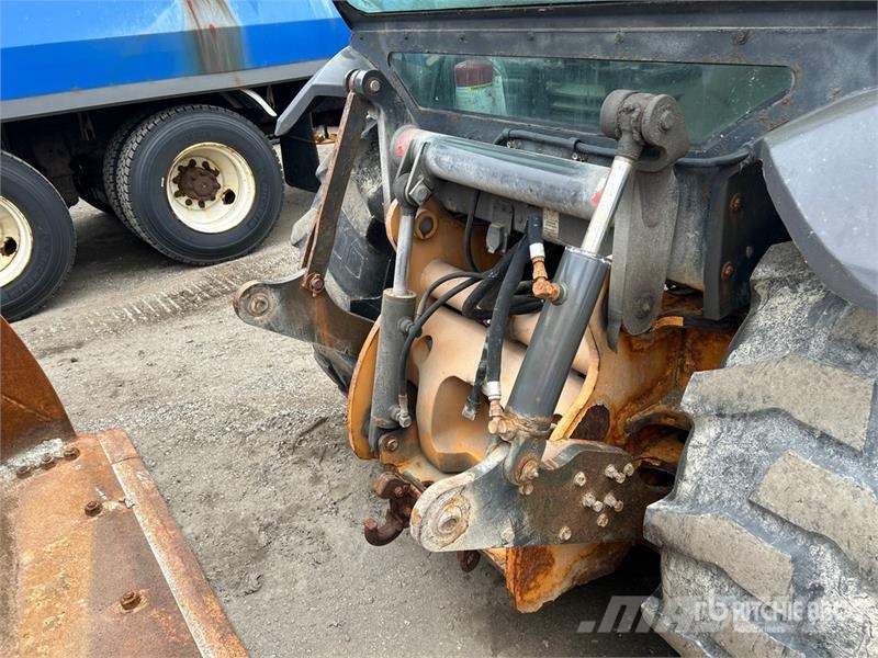 CASE 570MXT Series III Landscape Loader Wheel loaders