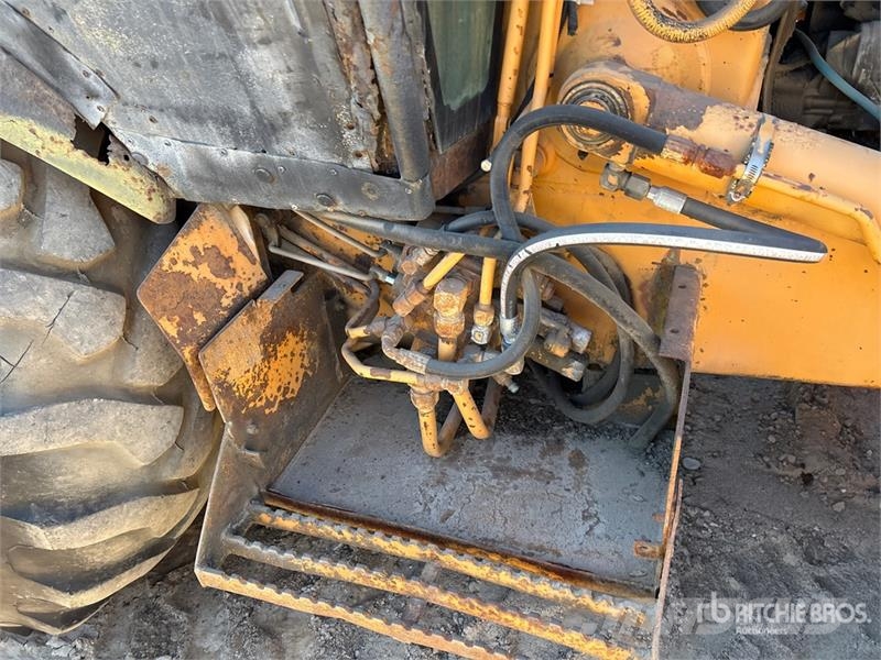 CASE 580 Super K 4x2 Backhoe Loader (Inoperable) Baggerlader