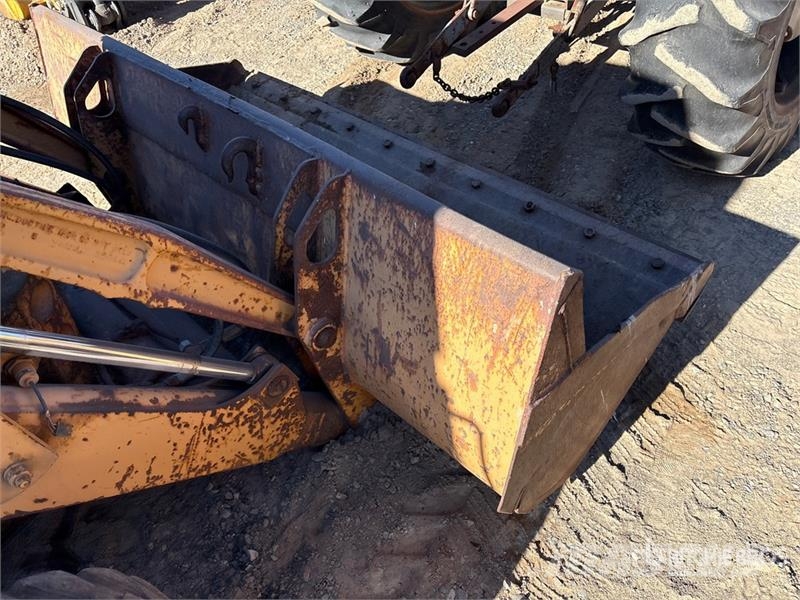 CASE 580 Super K 4x2 Backhoe Loader (Inoperable) Baggerlader