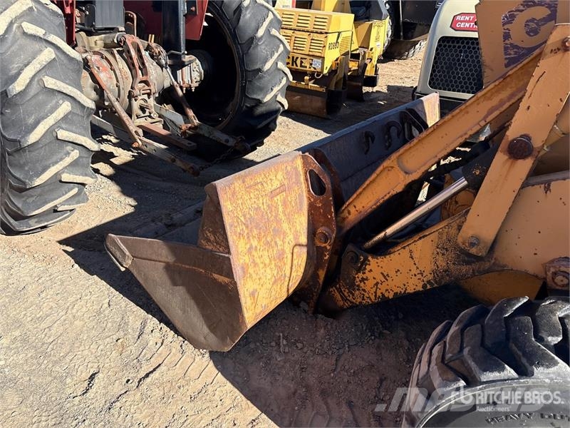 CASE 580 Super K 4x2 Backhoe Loader (Inoperable) Baggerlader