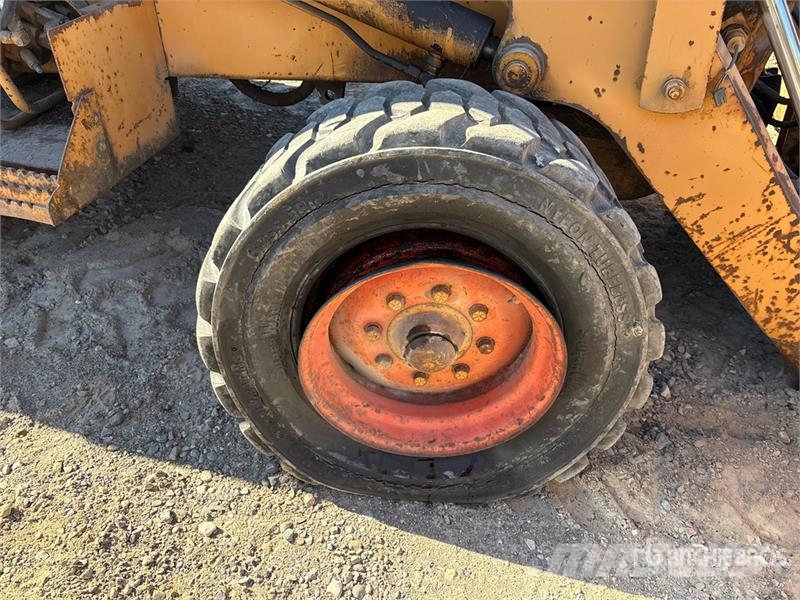 CASE 580 Super K 4x2 Backhoe Loader (Inoperable) Baggerlader