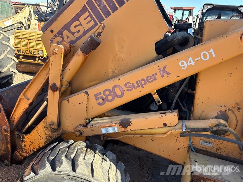 CASE 580 Super K 4x2 Backhoe Loader (Inoperable) Baggerlader