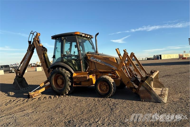 CASE 580 Super M Series 2 Kaivurikuormaajat