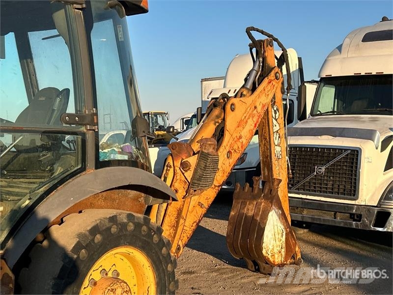 CASE 580 Super M Series 2 لوادر ذات جرافات عكسية